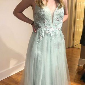 Seafoam Prom Dress Size 3/4